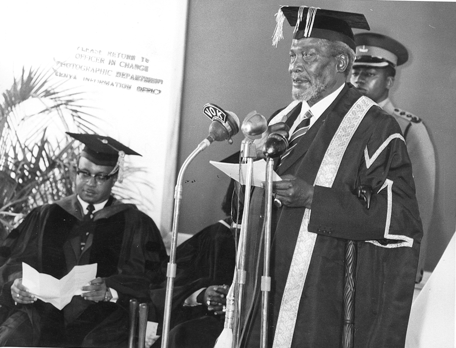 President Jomo Kenyatta addresses graduation ceremony at UON (12-Mar-1968)